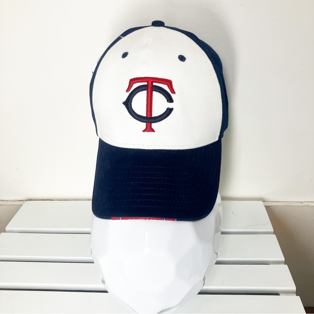 Minnesota Twins Dairy Queen 2004 trucker mesh Baseball cap MLB EUC